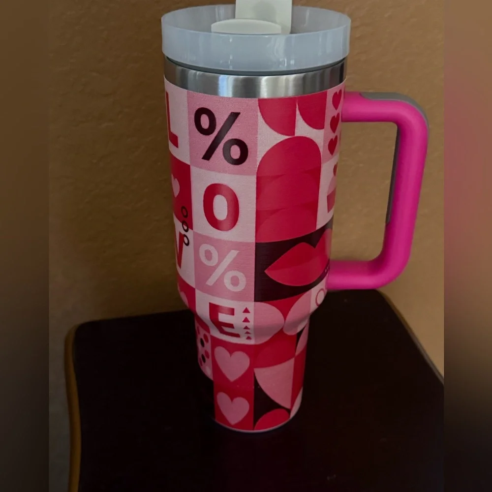 Valentine's Heart Patterned Tumbler